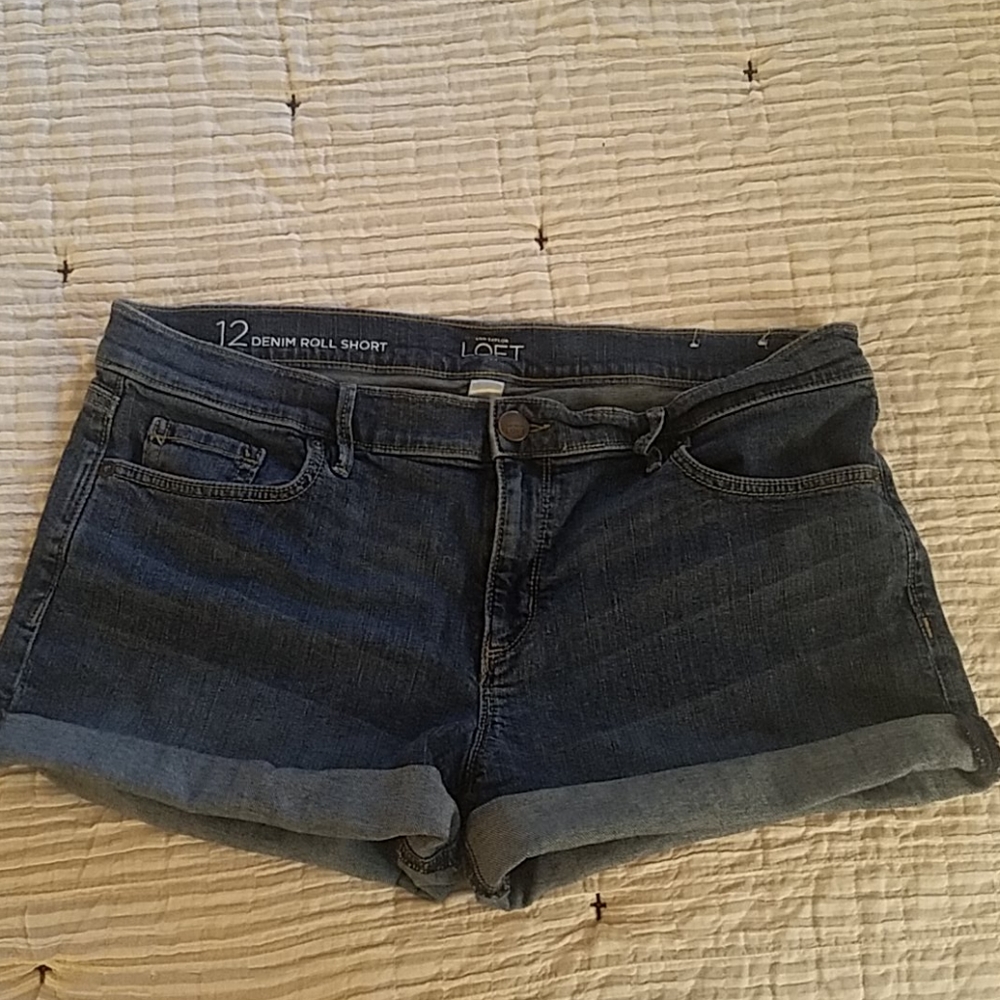 Ann Taylor roll up denim shorts